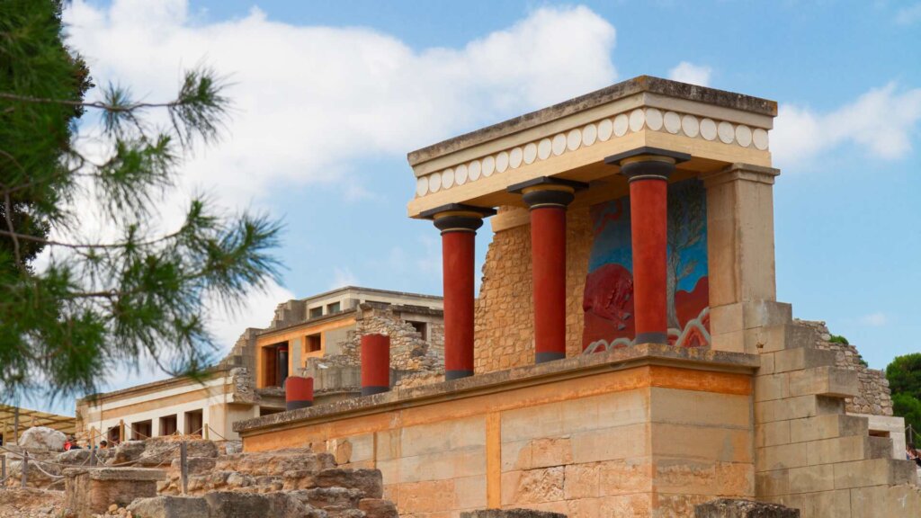 Excursion at Knossos Palace in Crete