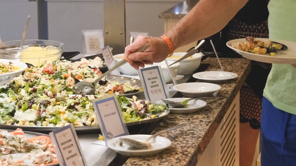 chrispy waterpark all inclusive food